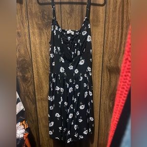 hollister spaghetti strap daisy dress